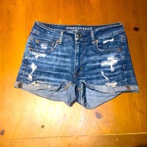 AMERICAN EAGLE JEAN SHORTS. High rise shortie.